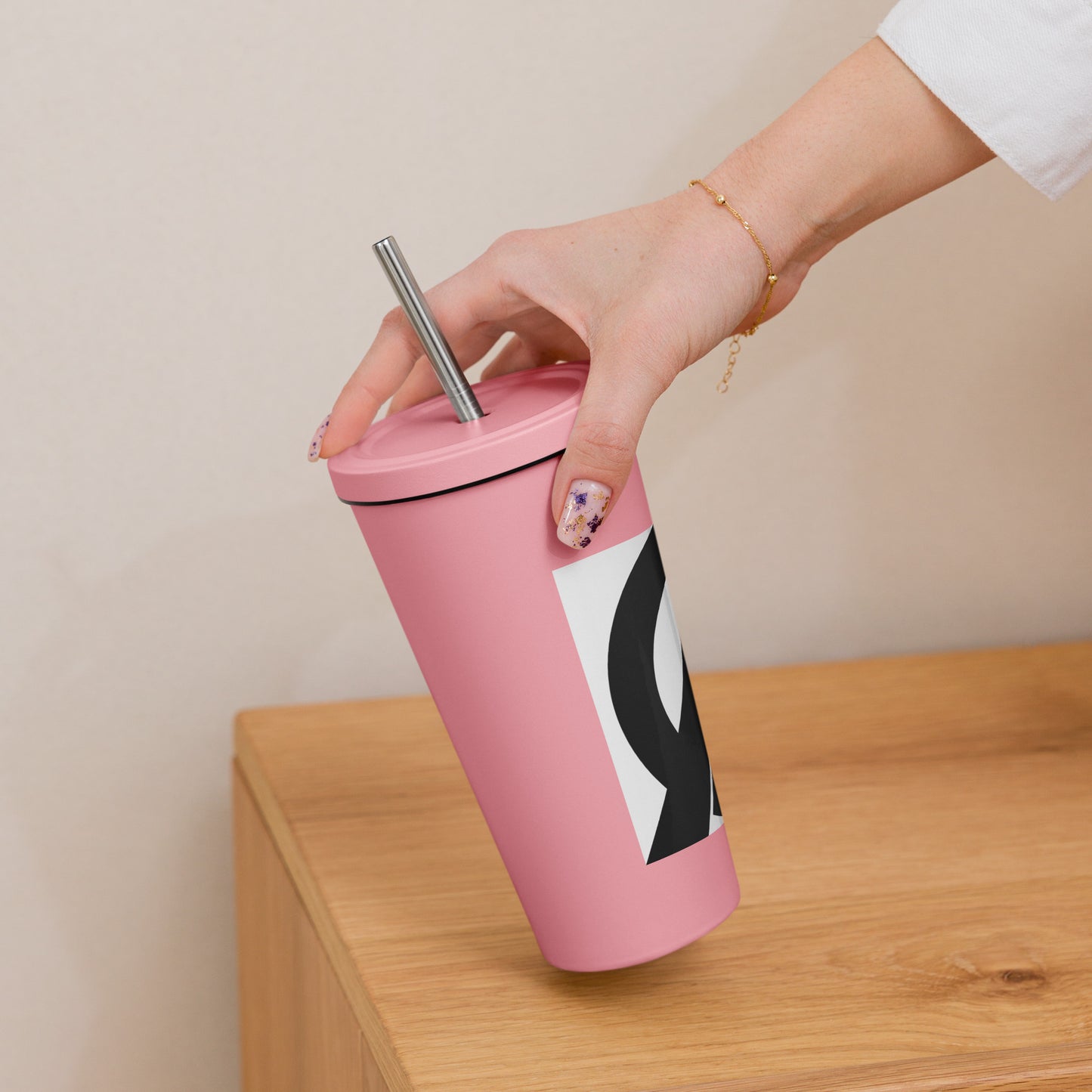 Insulated tumbler with a straw